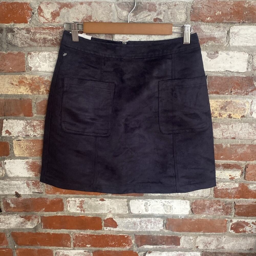 Old Navy Black Suede Zipper Back Mini Skirt Size 2 NWT